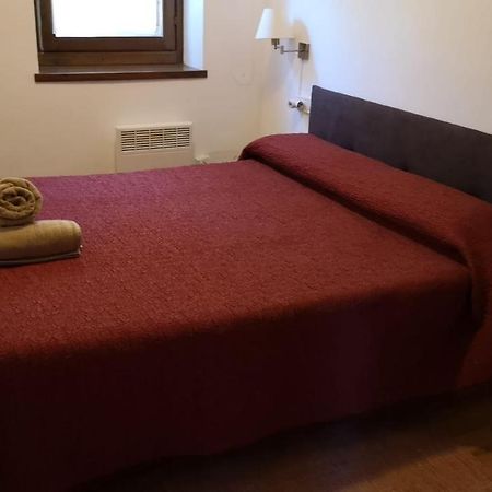 Apartament De La Lali Roni Ngoại thất bức ảnh