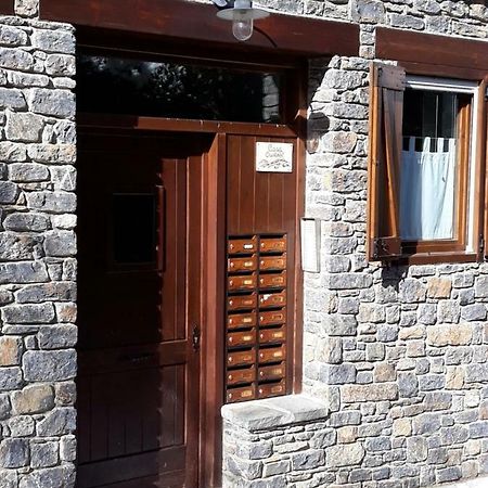 Apartament De La Lali Roni Ngoại thất bức ảnh
