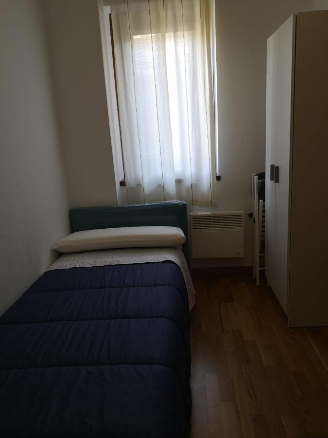 Apartament De La Lali Roni Ngoại thất bức ảnh