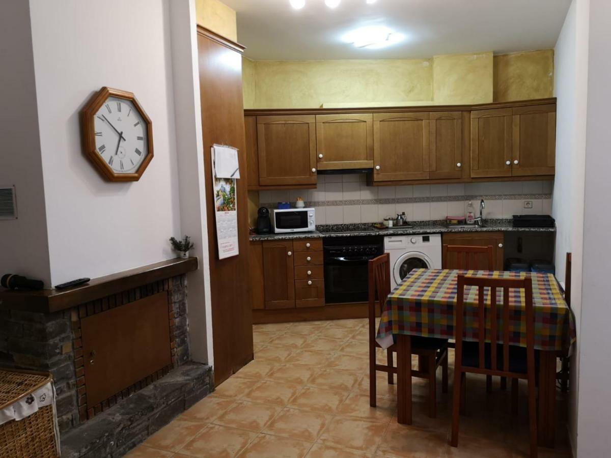 Apartament De La Lali Roni Ngoại thất bức ảnh