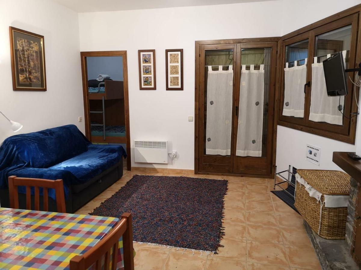 Apartament De La Lali Roni Ngoại thất bức ảnh